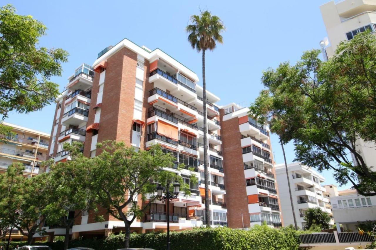 Apartamento Playa Fontanilla Apartment Марбеля Екстериор снимка